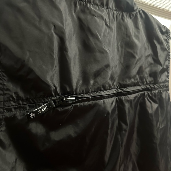 Calvin Klein Vest Size Medium - Picture 8 of 12